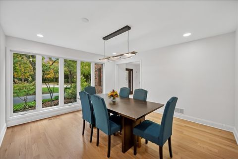 Tiny photo for 2005 Keats Lane, Highland Park, IL 60035 (MLS # 12502724)