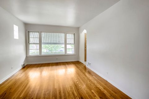 Tiny photo for 3311 N Plainfield Avenue, Chicago, IL 60634 (MLS # 12630167)