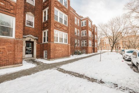 1961 W Winona Street 1E Chicago IL 60640