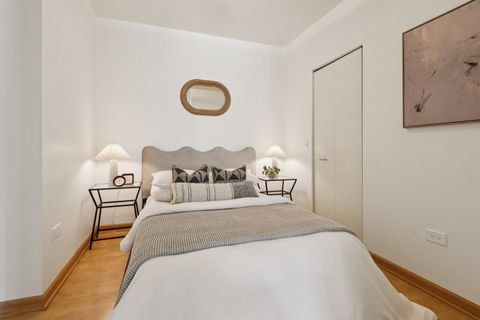 Tiny photo for 125 S Jefferson Street #2106, Chicago, IL 60661 (MLS # 12597664)