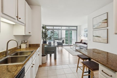 Tiny photo for 125 S Jefferson Street #2106, Chicago, IL 60661 (MLS # 12597664)