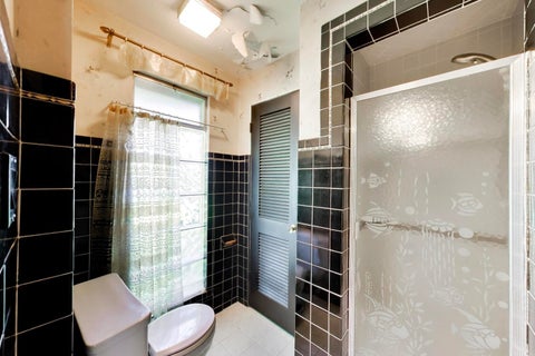 Tiny photo for 24072 W Hawthorne Lane, Antioch, IL 60002 (MLS # 12758403)