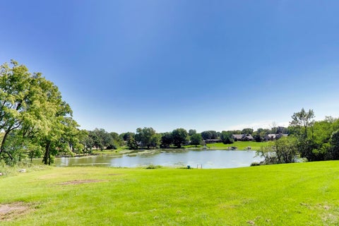 Tiny photo for 24072 W Hawthorne Lane, Antioch, IL 60002 (MLS # 12758403)