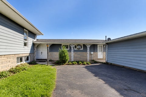 Tiny photo for 24072 W Hawthorne Lane, Antioch, IL 60002 (MLS # 12758403)