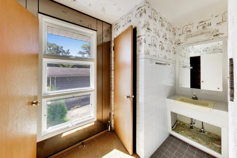 Tiny photo for 24072 W Hawthorne Lane, Antioch, IL 60002 (MLS # 12758403)