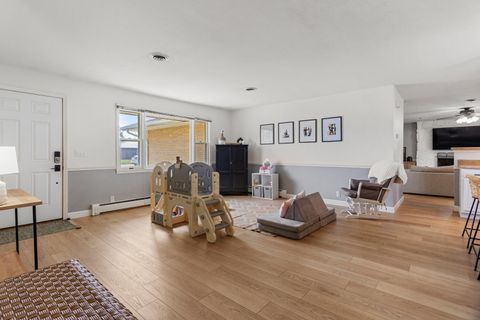 Tiny photo for 408 E Victory Street, Sidney, IL 61877 (MLS # 12604040)