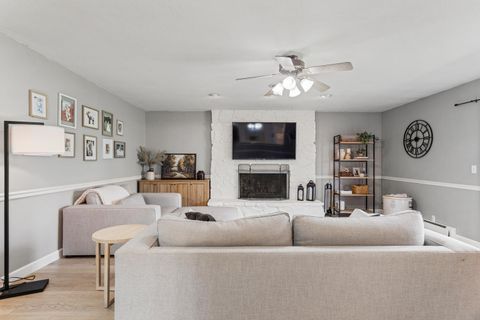 Tiny photo for 408 E Victory Street, Sidney, IL 61877 (MLS # 12604040)