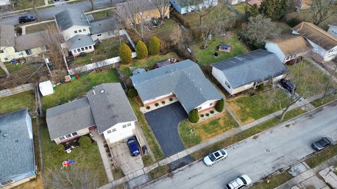 A home in Hazel Crest