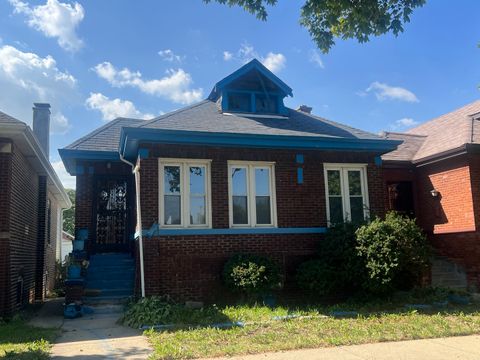 9834 S Drexel Avenue Chicago IL 60628