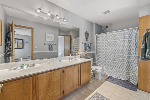 Tiny photo for 2814 IMPRESSIONS Drive #2814, Lake In The Hills, IL 60156 (MLS # 12634255)