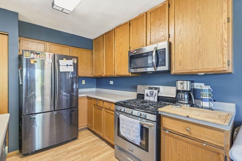 Tiny photo for 2814 IMPRESSIONS Drive #2814, Lake In The Hills, IL 60156 (MLS # 12634255)