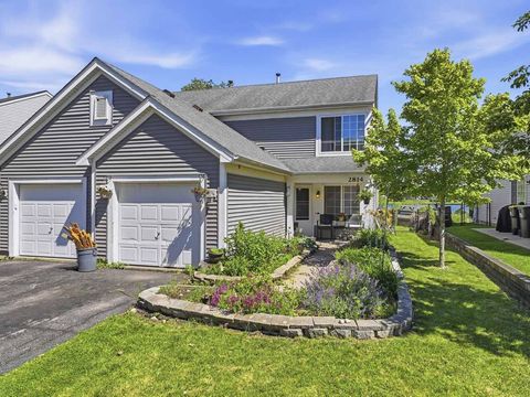 Tiny photo for 2814 IMPRESSIONS Drive #2814, Lake In The Hills, IL 60156 (MLS # 12634255)