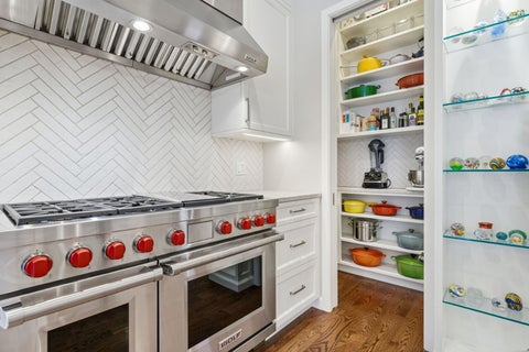 Tiny photo for 1816 N Hudson Avenue, Chicago, IL 60614 (MLS # 12354016)
