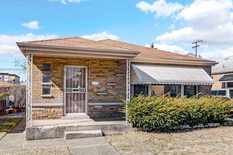 12734 S Laflin Street Calumet Park IL 60827