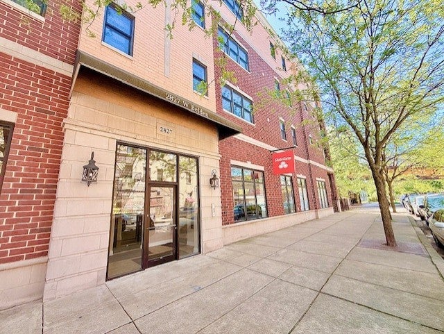 2827 W Belden Avenue 1B