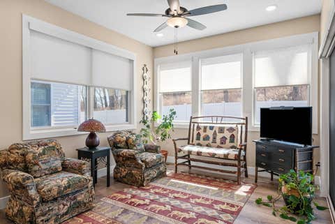 Tiny photo for 1311 Heights Court, Bettendorf, IA 52722 (MLS # 12704211)