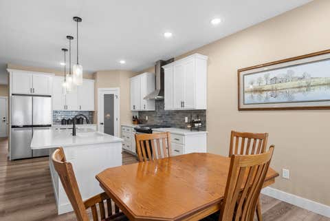 Tiny photo for 1311 Heights Court, Bettendorf, IA 52722 (MLS # 12704211)