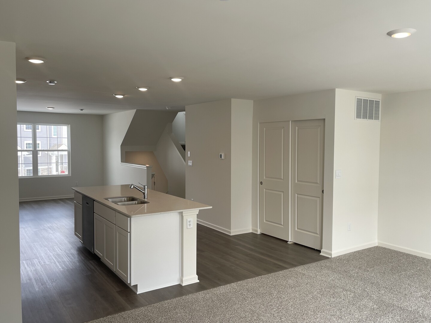 6540 Linden Trail B