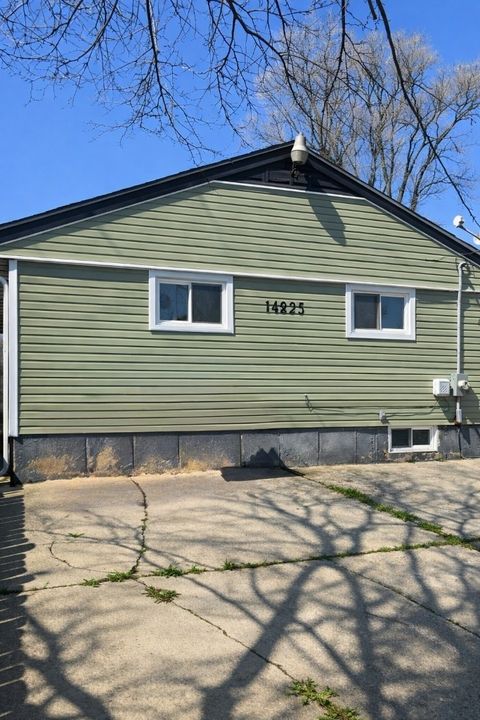 Photo of 14825 Maplewood Avenue, Harvey, IL 60426 (MLS # 12618556)