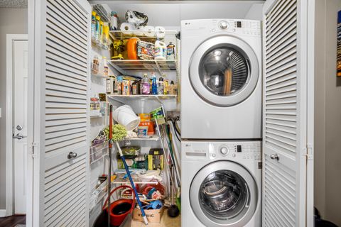 Tiny photo for 390 S Western Avenue #604, Des Plaines, IL 60016 (MLS # 12500974)