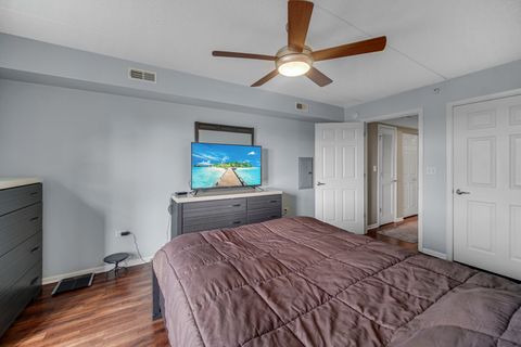 Tiny photo for 390 S Western Avenue #604, Des Plaines, IL 60016 (MLS # 12500974)