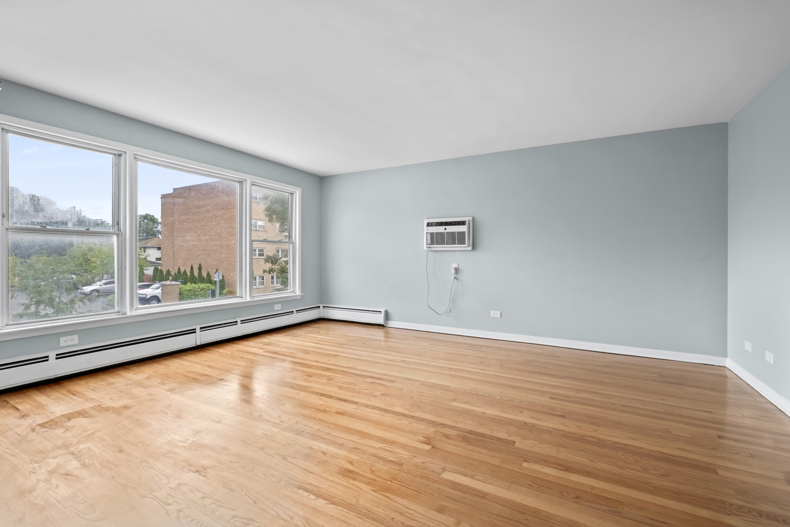 3124 Oak Park Avenue