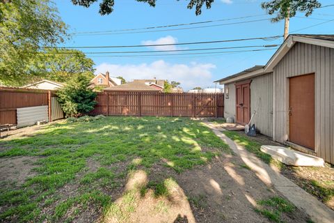 Tiny photo for 14020 S Green Bay Avenue, Burnham, IL 60633 (MLS # 12380814)