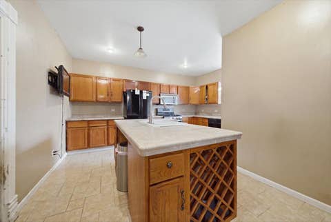 Tiny photo for 319 S Hennepin Avenue, Dixon, IL 61021 (MLS # 12720840)