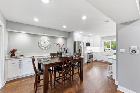 Tiny photo for 1492 CIRCLE Court, Elk Grove Village, IL 60007 (MLS # 12732485)