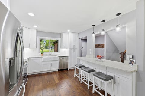 Tiny photo for 1492 CIRCLE Court, Elk Grove Village, IL 60007 (MLS # 12732485)