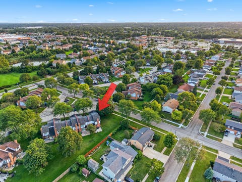 Tiny photo for 1492 CIRCLE Court, Elk Grove Village, IL 60007 (MLS # 12732485)