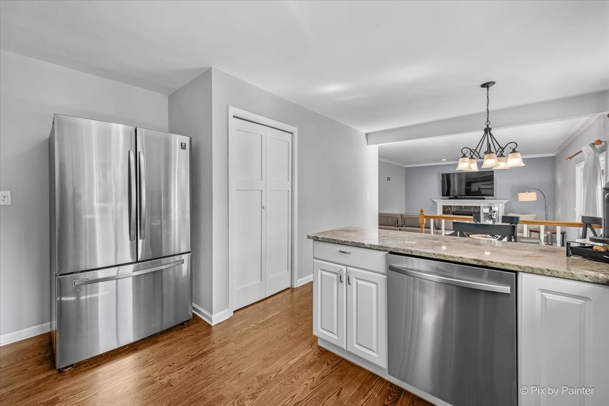 39867 N Harbor Ridge Drive