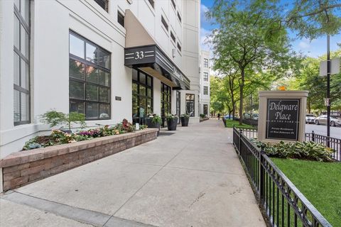 Tiny photo for 33 W Delaware Street #10B, Chicago, IL 60610 (MLS # 12468332)