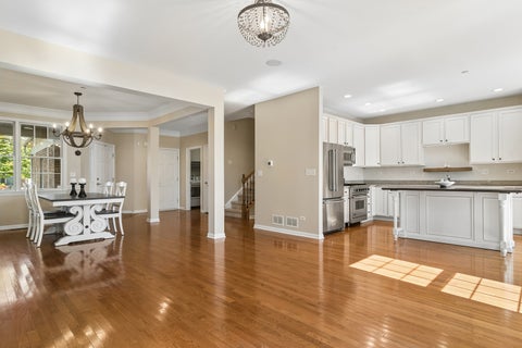 Tiny photo for 27 Harborside Way, Hawthorn Woods, IL 60047 (MLS # 12781955)