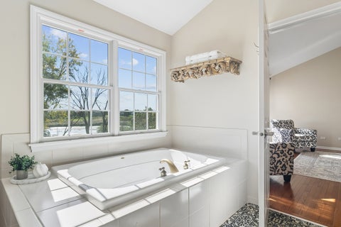 Tiny photo for 27 Harborside Way, Hawthorn Woods, IL 60047 (MLS # 12781955)