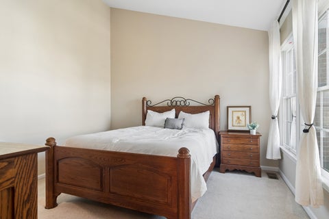 Tiny photo for 27 Harborside Way, Hawthorn Woods, IL 60047 (MLS # 12781955)