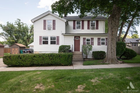 Tiny photo for 220 E 15th Street #1, Lockport, IL 60441 (MLS # 12697031)