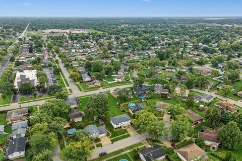 Tiny photo for 5909 El Morro Court, Oak Forest, IL 60452 (MLS # 12774013)