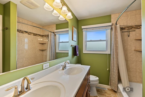 Tiny photo for 5909 El Morro Court, Oak Forest, IL 60452 (MLS # 12774013)