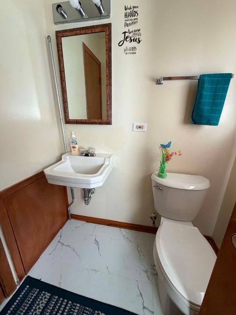 Tiny photo for 2444 Linden Avenue, Waukegan, IL 60087 (MLS # 12694779)