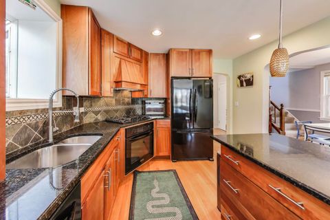 Tiny photo for 5107 N Sayre Avenue, Chicago, IL 60656 (MLS # 12483120)