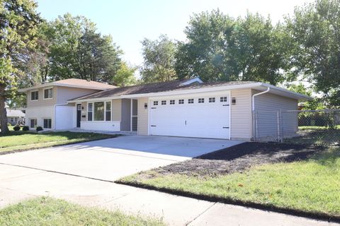 Tiny photo for 4401 Adele Lane, Oak Forest, IL 60452 (MLS # 12503799)