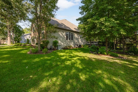 Tiny photo for 1657 Hickory Drive, Hoffman Estates, IL 60192 (MLS # 12749325)