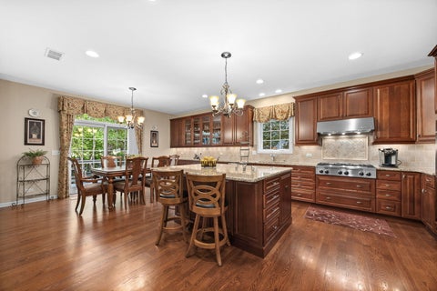 Tiny photo for 1657 Hickory Drive, Hoffman Estates, IL 60192 (MLS # 12749325)
