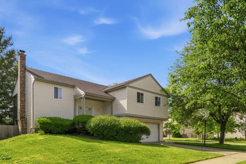 Tiny photo for 301 HORATIO Boulevard, Buffalo Grove, IL 60089 (MLS # 12676765)