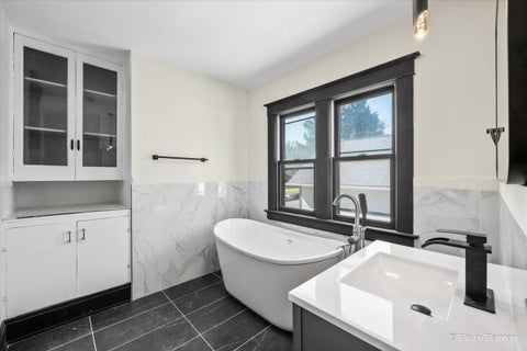 Tiny photo for 468 Locust Street, Elgin, IL 60123 (MLS # 12759419)