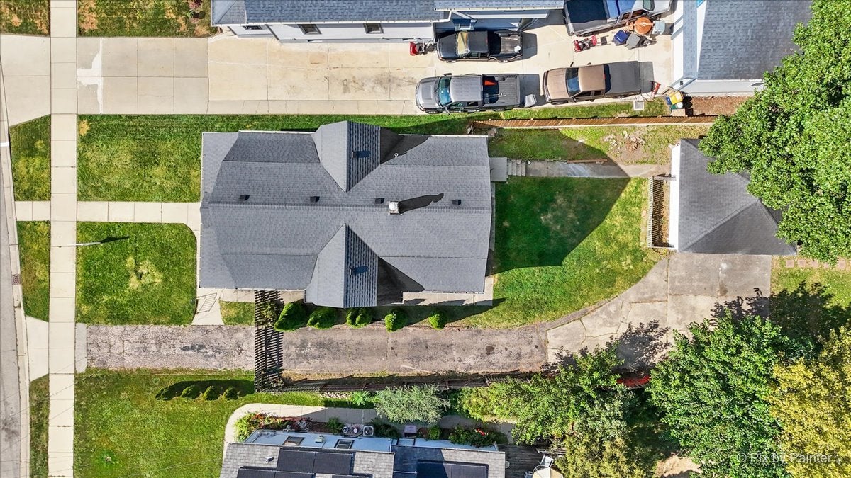 468 Locust Street