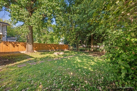 Tiny photo for 468 Locust Street, Elgin, IL 60123 (MLS # 12759419)