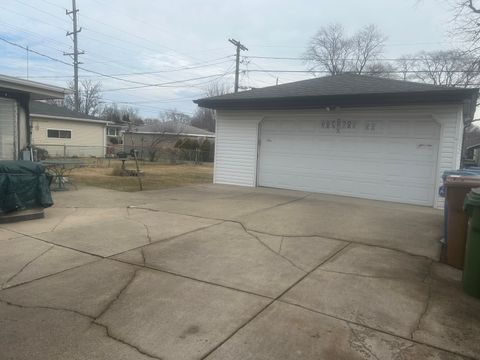 Tiny photo for Oak Lawn, IL 60453 (MLS # 12570110)