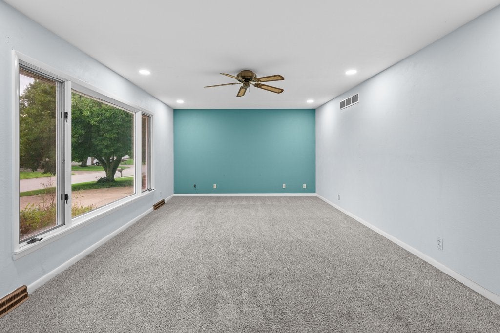 551 Lake Drive